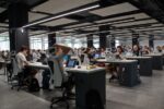 ekonomi digital Indonesia, digitalisasi UMKM, peluang bisnis digital